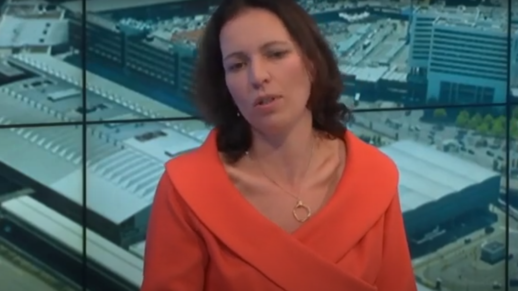 topambtenaar tijdens webinar