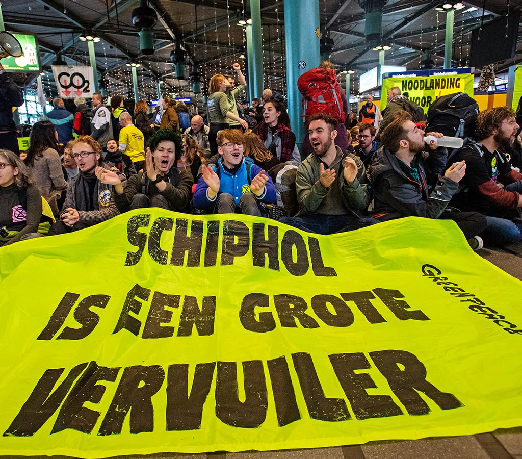 Onderzoek: luchthavens de nieuwe frontlinie van maatschappelijk verzet