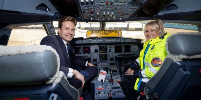 Karremans en Rintel in de cockpit