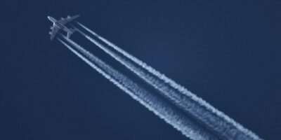 contrails