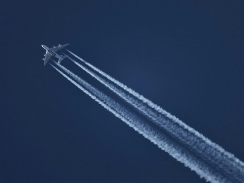 contrails